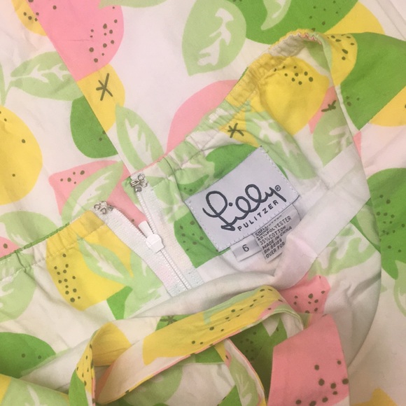 Lilly Pulitzer 👗 - Picture 3 of 6